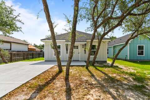 1114 N Gagon, ROCKPORT, TX 78382