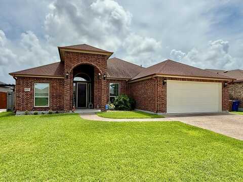 6717 Battery Park Court, Corpus Christi, TX 78414