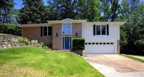 8607 Linda Lane, Little Rock, AR 72227