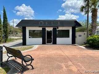 124 N Apopka Avenue, Inverness, FL 34450
