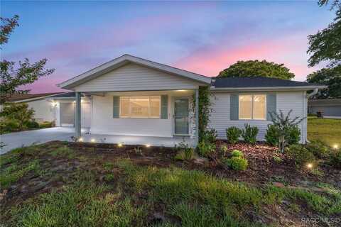 8851 SW 116th Street Road, Ocala, FL 34481