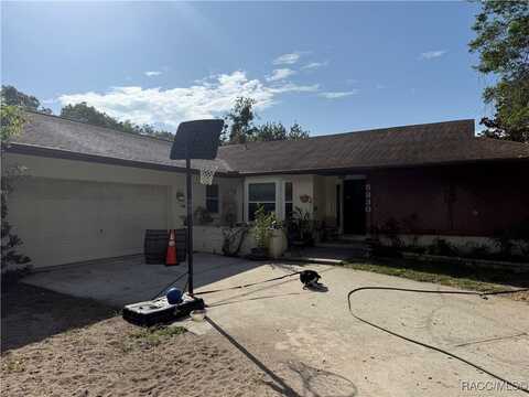 5830 W Spicey Hill Drive, Homosassa, FL 34448