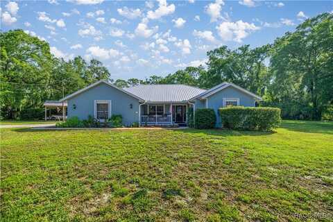 2 Nancy Parkway, Yankeetown, FL 34498
