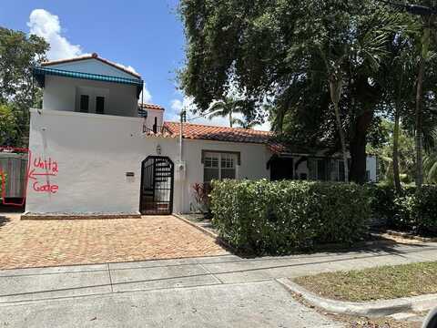 7534 NE 6th Ct, Miami, FL 33138