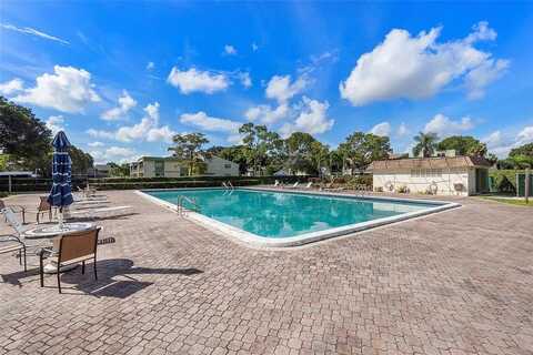 4277 NW 89th Ave, Coral Springs, FL 33065