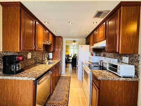 3099 NW 48th Ave, Lauderdale Lakes, FL 33313