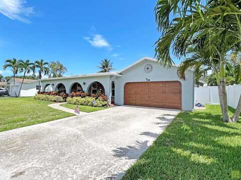 4380 NW 4th St, Coconut Creek, FL 33066