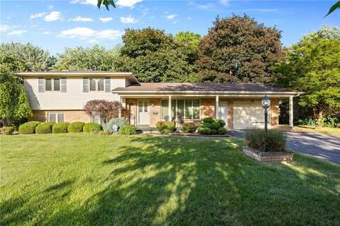 204 Candy Lane, Greece, NY 14615