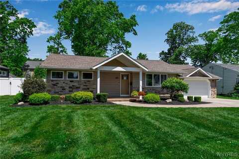 710 Oxbow Lane, Lewiston, NY 14092