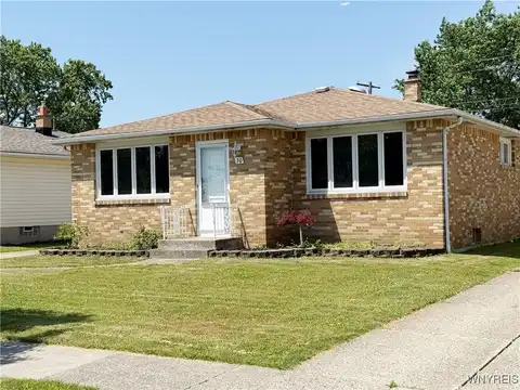 30 Nassau Lane, Cheektowaga, NY 14225