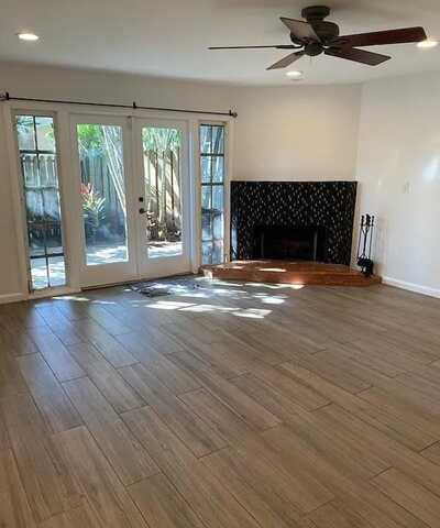 919 SE 13TH ST, Fort Lauderdale, FL 33316