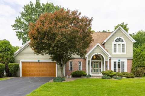 43 Collenton Drive, Greece, NY 14626