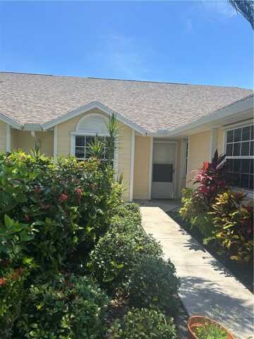 537 6th Street, Vero Beach, FL 32962