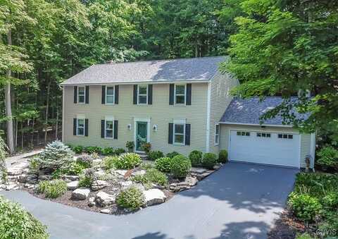 111 Woodberry Lane, DeWitt, NY 13066