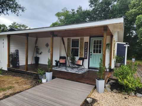603 W 3rd St, Carrabelle, FL 32322