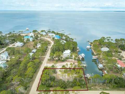 315 E Sawyer St, St. George Island, FL 32328