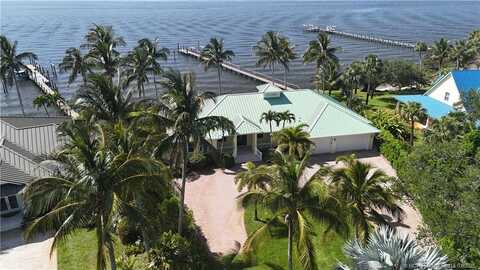 1530 NE Dixie Highway, Jensen Beach, FL 34957