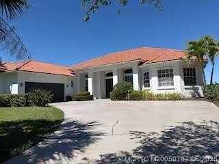 4826 SW Lake Grove Circle, Palm City, FL 34990