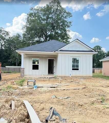 1221 ELLIOTTS AVENUE, COLUMBUS, GA 31903