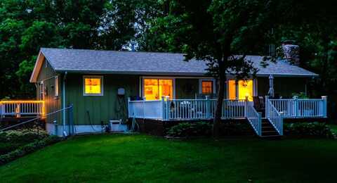 N2411 HILLSIDE Street, WAUTOMA, WI 54982