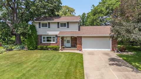 1356 MARICOPA Drive, OSHKOSH, WI 54904