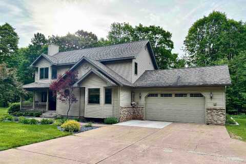 1955 WOODLAND DRIVE, ISHPEMING, MI 49849