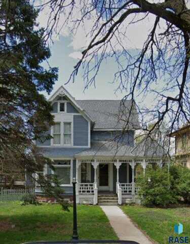 125 N Prairie Ave, Sioux Falls, SD 57104