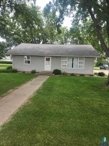 140 Trosky Rd, Edgerton, MN 56128