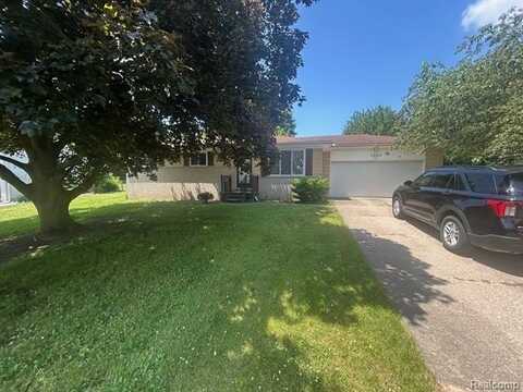 3900 Orchard View Avenue, Rochester Hills, MI 48307