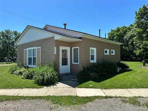 2776 Angle Street, Marlette, MI 48453