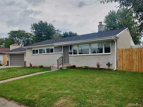 22252 Dale Allen Street, Clinton Township, MI 48035