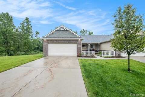 698 Shoreline Drive, Fenton, MI 48430