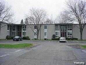 4030 W 13 Mile Road, Royal Oak, MI 48073
