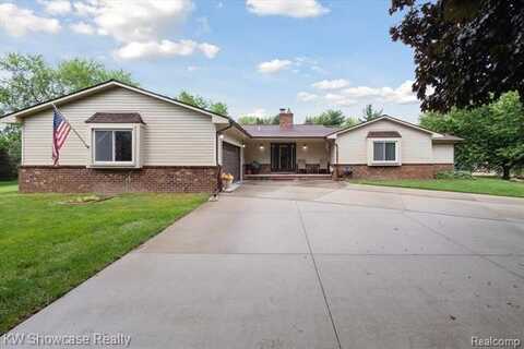 59300 Montego Drive, New Hudson, MI 48165