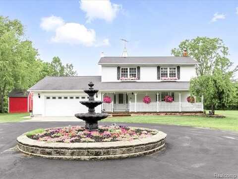 5162 Gratiot Avenue, St. Clair, MI 48079