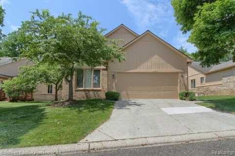 35193 Knollwood Lane, Farmington Hills, MI 48335