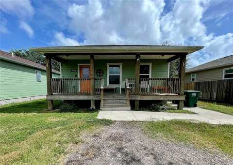 702 Celia Street, Woodsboro, TX 78393