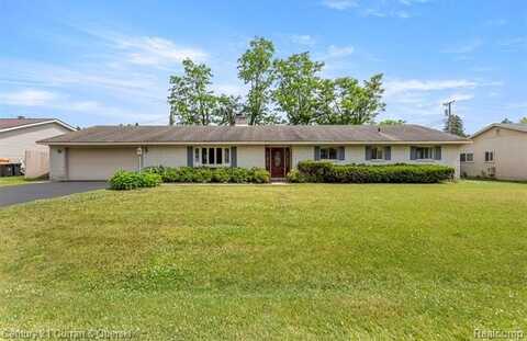2138 Metzner Road, Commerce Township, MI 48390