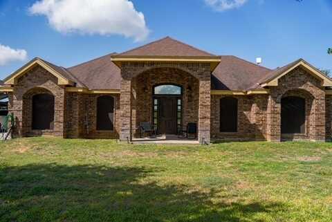 119 Falcon Street, Hebbronville, TX 78361