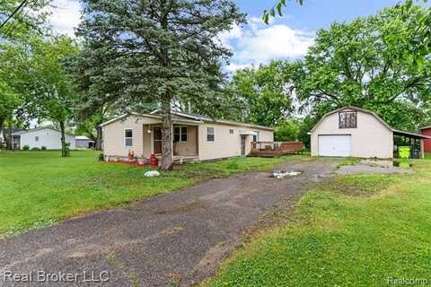 1059 Morris Hills Parkway, Mount Morris, MI 48458