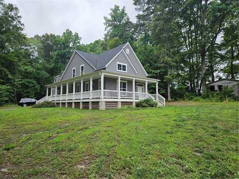 5061 Holy Neck Road, Suffolk, VA 23437