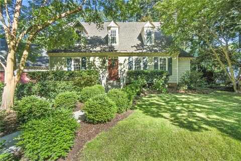 202 Robert Court, Chesapeake, VA 23322