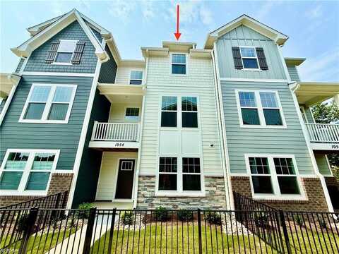 1054 Butte Lane, Chesapeake, VA 23320