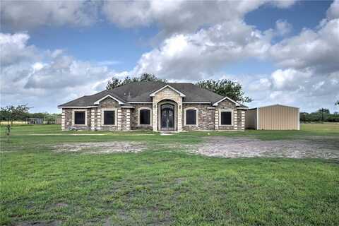 535 County Road 145, Alice, TX 78332