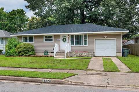 1324 Pineview Avenue, Norfolk, VA 23503