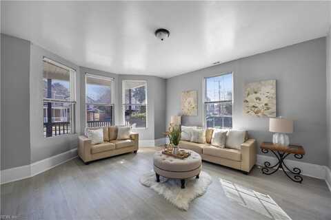 1047 26th Street, Newport News, VA 23607