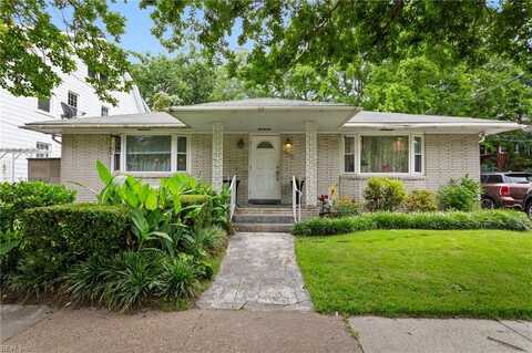 963 Woodrow Avenue, Norfolk, VA 23517