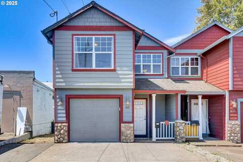 103 N 15TH ST, Saint Helens, OR 97051