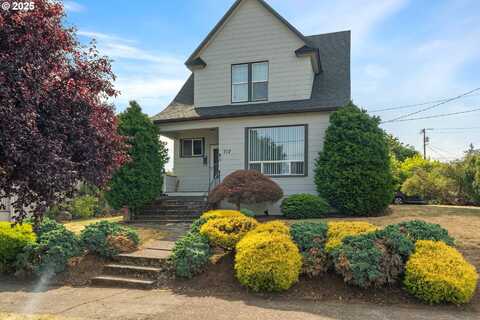 712 MADISON ST, Oregon City, OR 97045