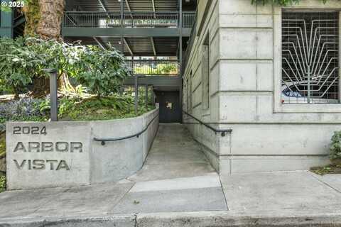 2024 SW HOWARDS WAY, Portland, OR 97201